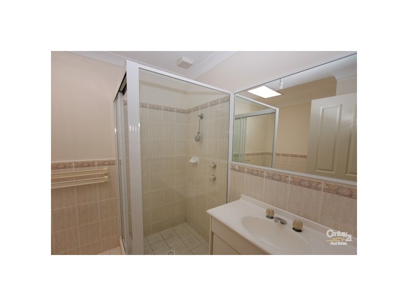 2/32 Harrison Street, Warners Bay NSW 2282