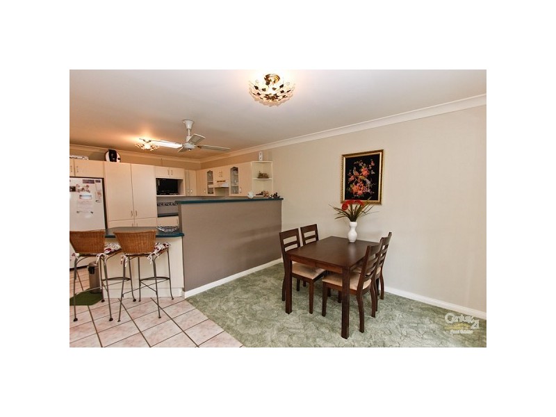 2/1 Tower Close, Valentine NSW 2280