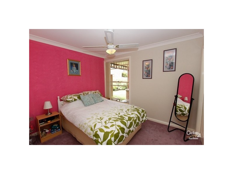 2/1 Tower Close, Valentine NSW 2280