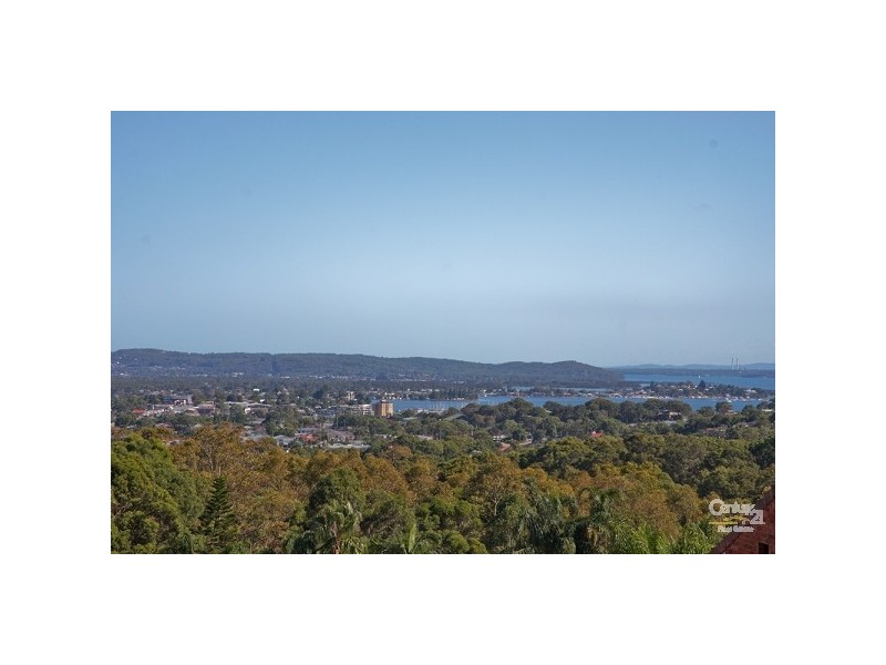 10 Barralong Street, Belmont North NSW 2280