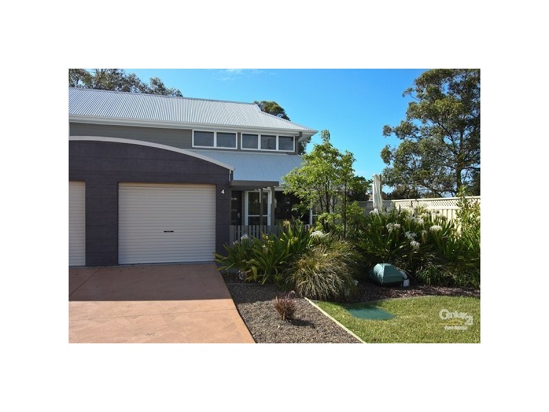 4/74 Evans Street, Belmont NSW 2280