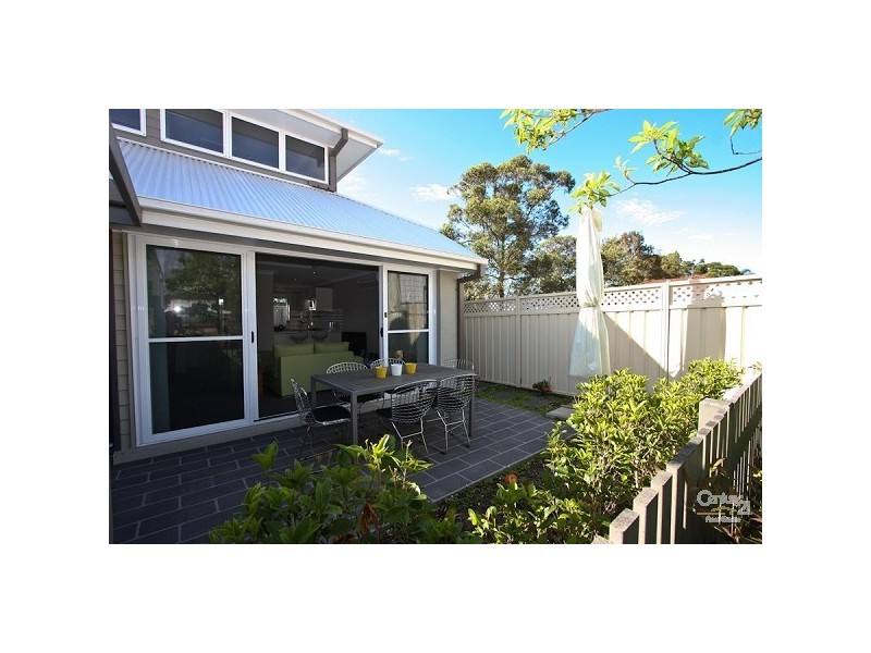 4/74 Evans Street, Belmont NSW 2280