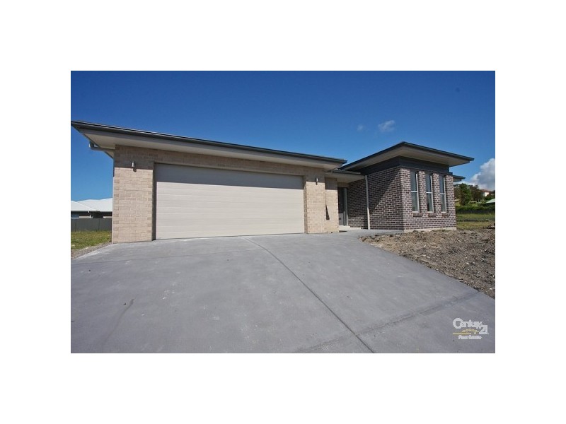 30 John Darling Avenue, Belmont North NSW 2280