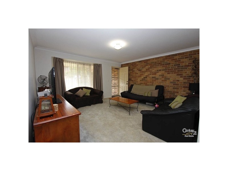 2/32 Armstrong Road, Charlestown NSW 2290