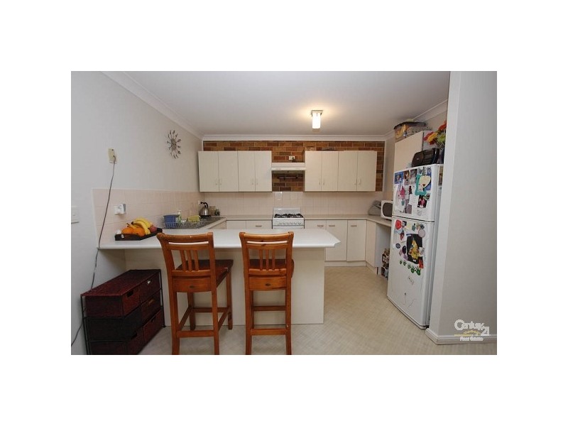 2/32 Armstrong Road, Charlestown NSW 2290