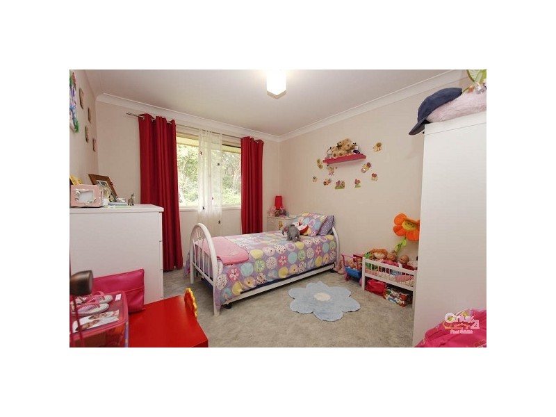 2/32 Armstrong Road, Charlestown NSW 2290