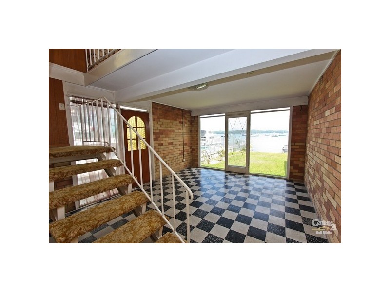 93 Dilkera Avenue, Valentine NSW 2280