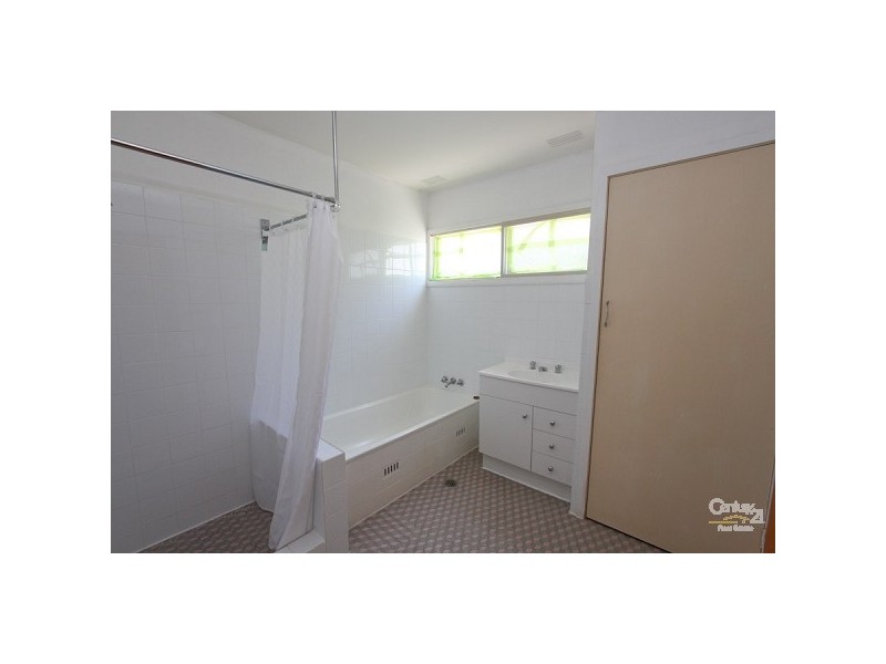 93 Dilkera Avenue, Valentine NSW 2280