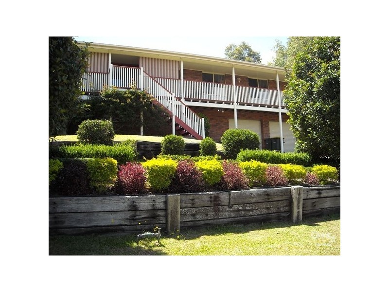 30 Suffolk Drive, Valentine NSW 2280