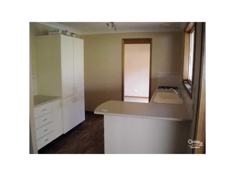 30 Suffolk Drive, Valentine NSW 2280