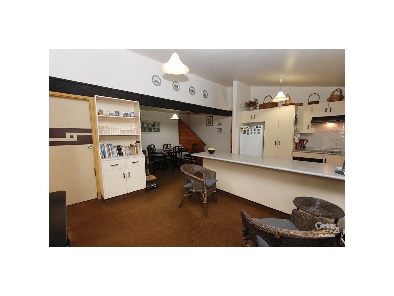 31 Moola Avenue, Valentine NSW 2280