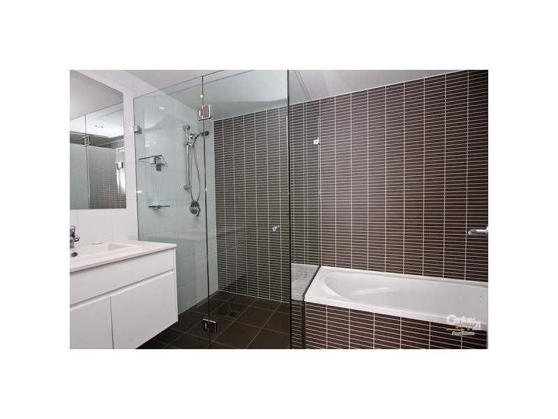 306/355 Wharf Road, Newcastle NSW 2300