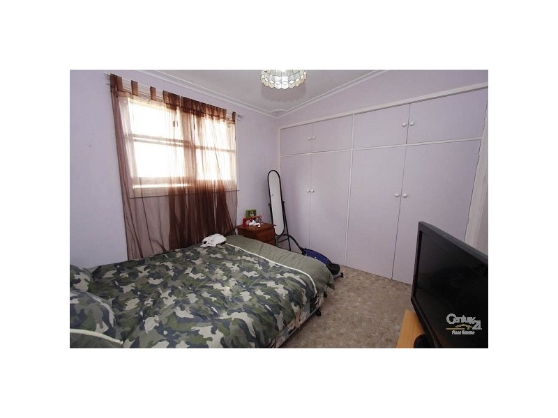 9 Kananook Crescent, Belmont North NSW 2280