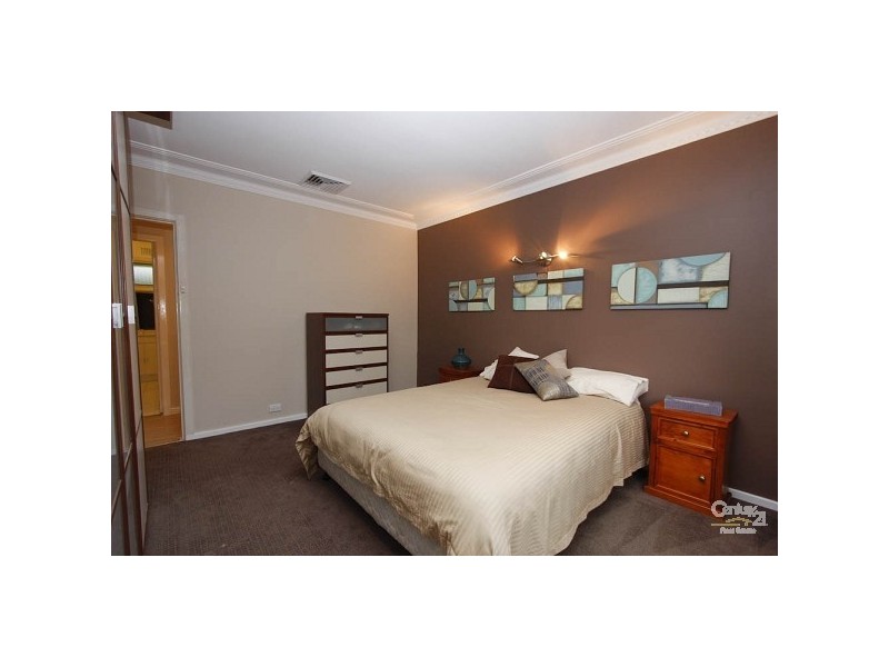 12 Keira Close, Valentine NSW 2280