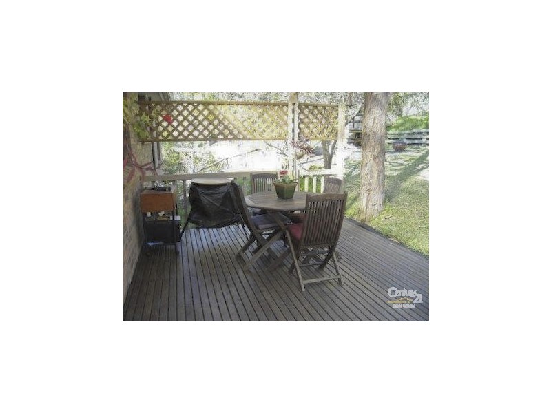6 Suffolk Drive, Valentine NSW 2280