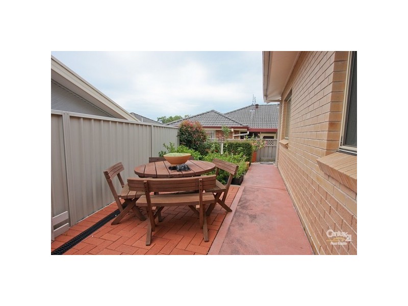 28 Phoenix Drive, Warners Bay NSW 2282