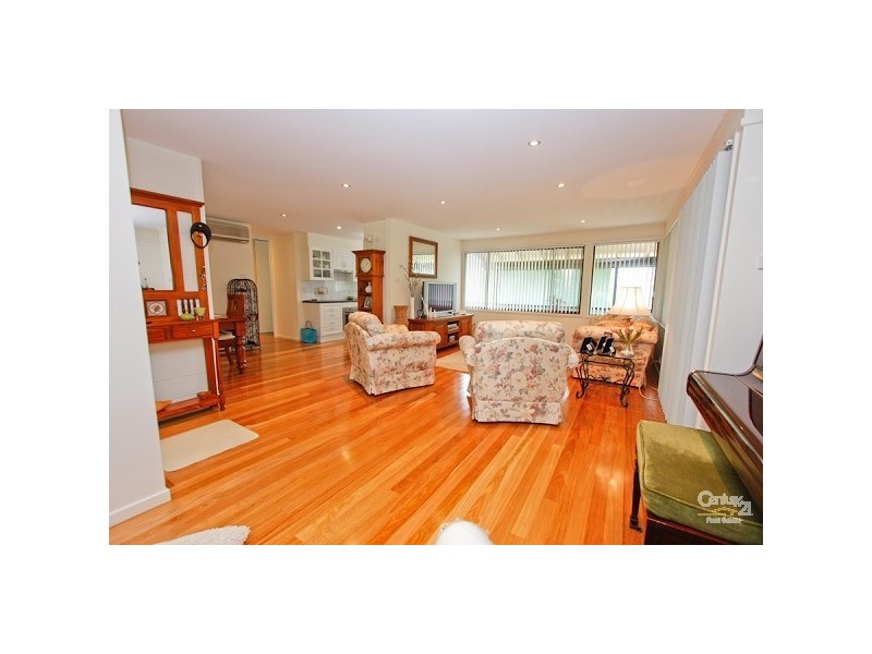 1 Wyndham Way, Eleebana NSW 2282