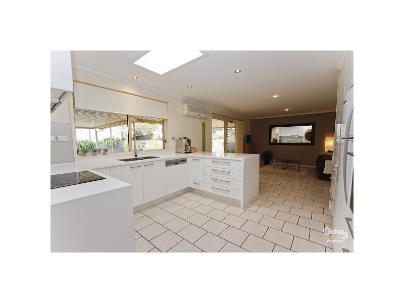 12 Connaught Road, Valentine NSW 2280