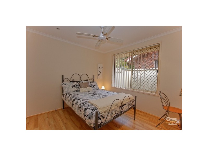12 Connaught Road, Valentine NSW 2280