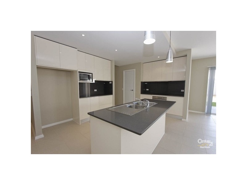 21 First Street, Boolaroo NSW 2284