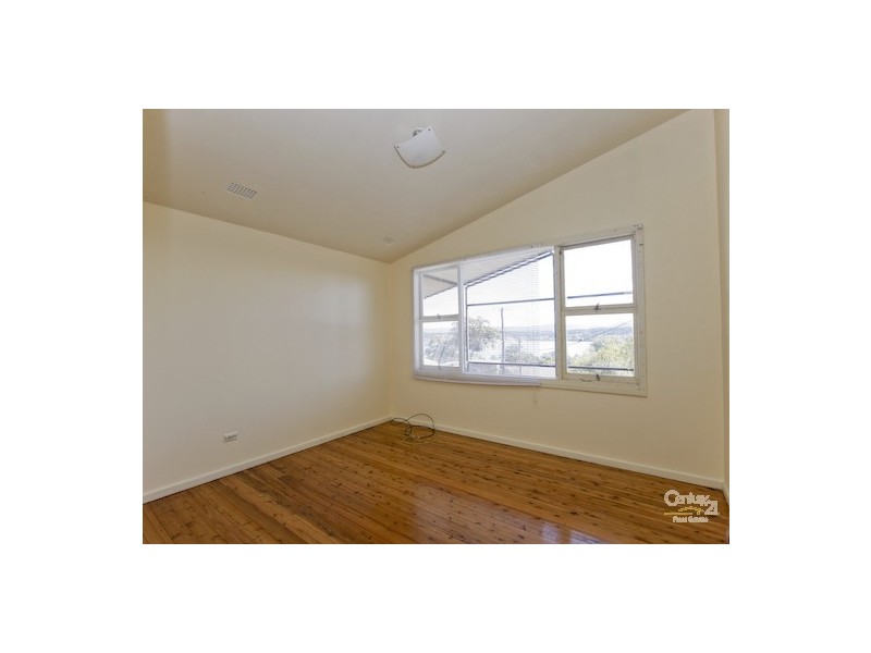 8 Farm Street, Speers Point NSW 2284