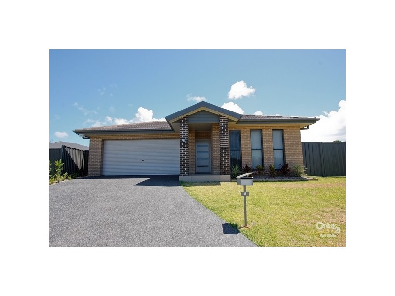8 John Fallins Close, Belmont North NSW 2280