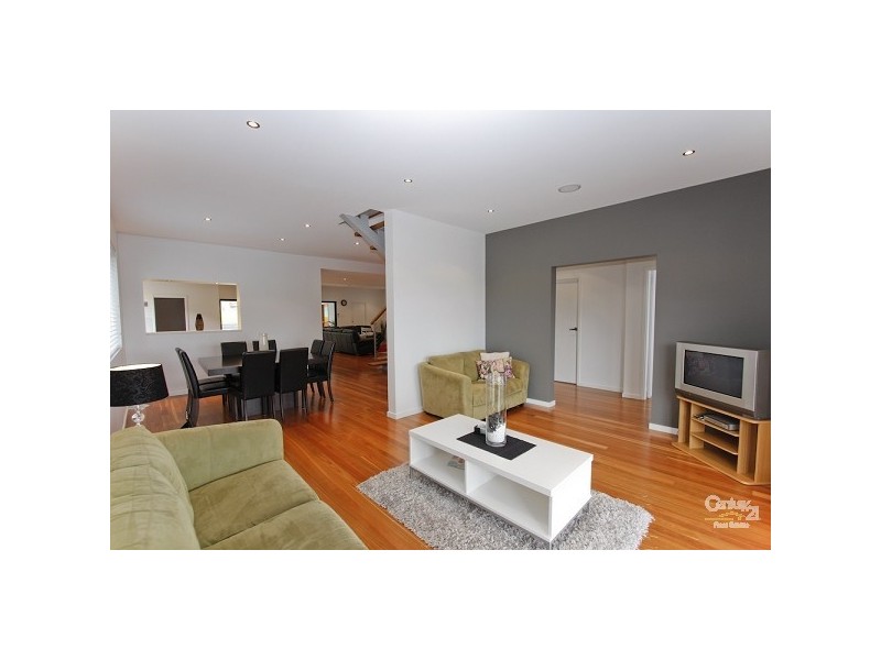 2 Farm Street, Speers Point NSW 2284
