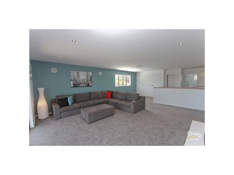 2 Farm Street, Speers Point NSW 2284