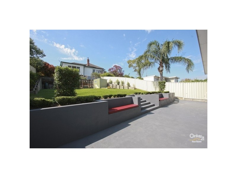 2 Farm Street, Speers Point NSW 2284