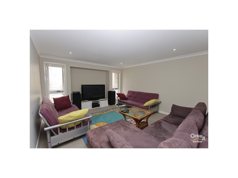 3 Lurnea Crescent, Valentine NSW 2280