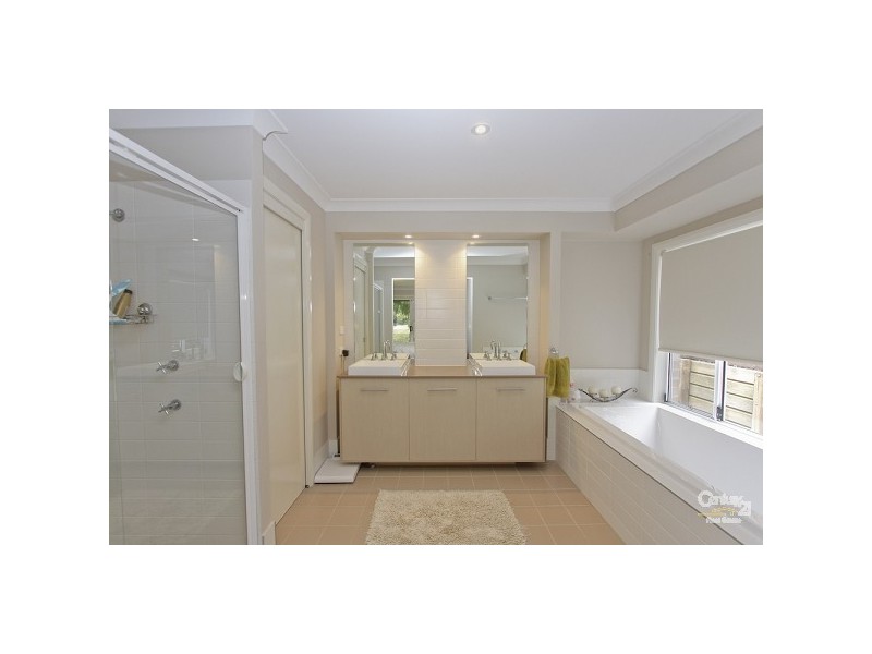 3 Lurnea Crescent, Valentine NSW 2280