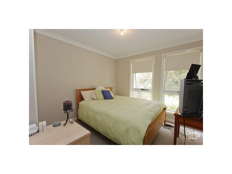 3 Lurnea Crescent, Valentine NSW 2280