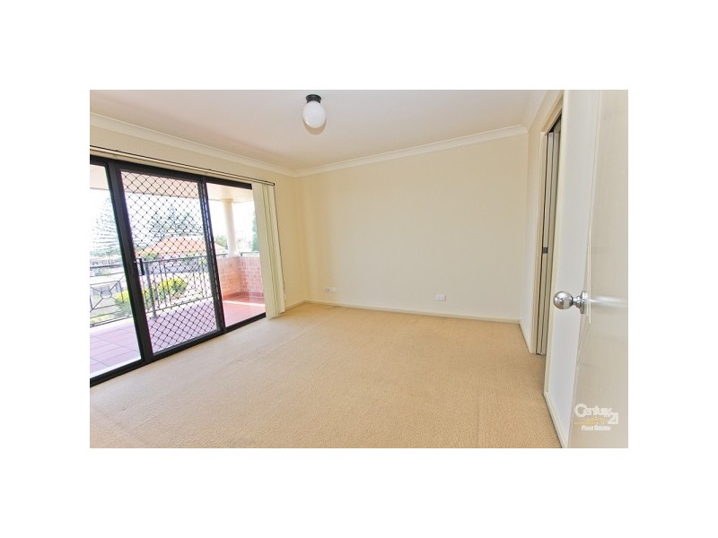 1 Seascape Drive, Redhead NSW 2290