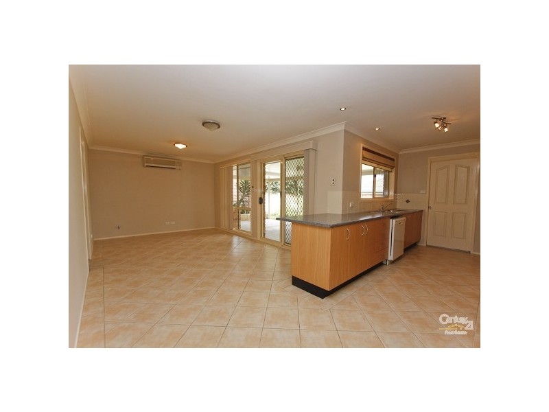 14 Karong Avenue, Maryland NSW 2287