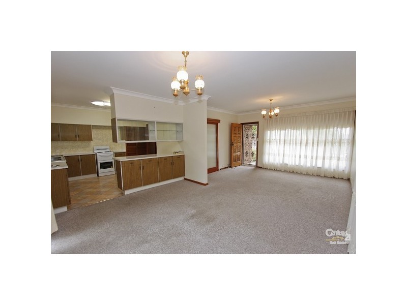 7 Berringar Road, Valentine NSW 2280