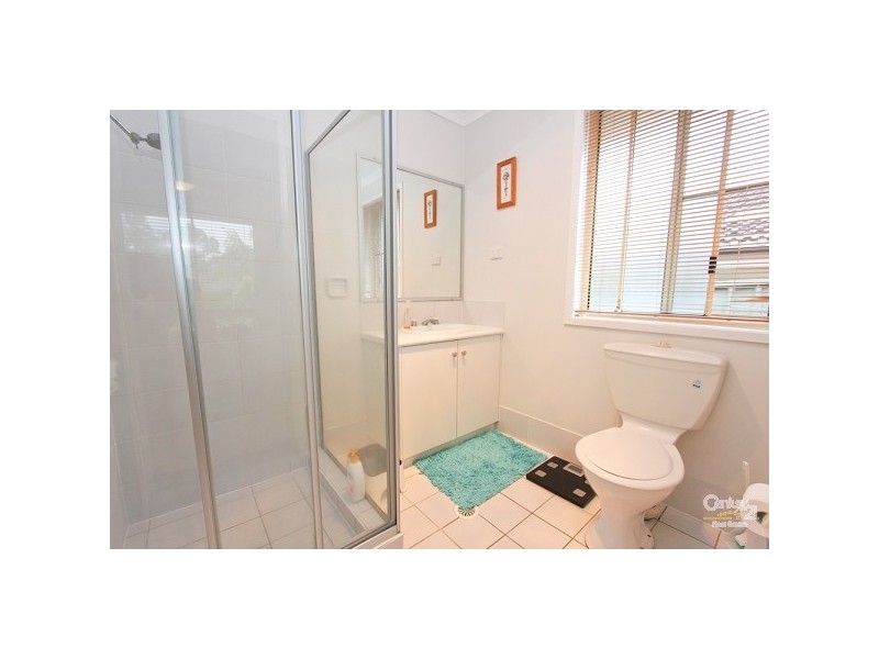 32 Leichhardt Road, Valentine NSW 2280