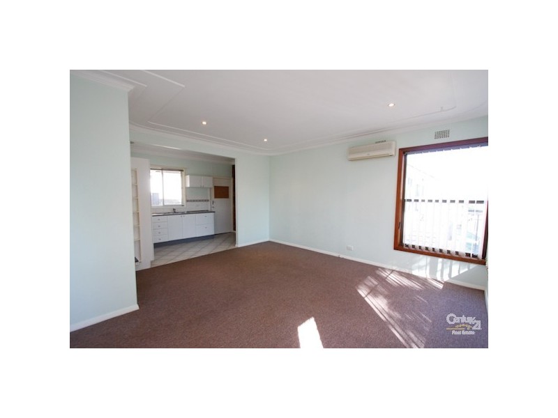 1/17 Kanundra Street, Belmont North NSW 2280