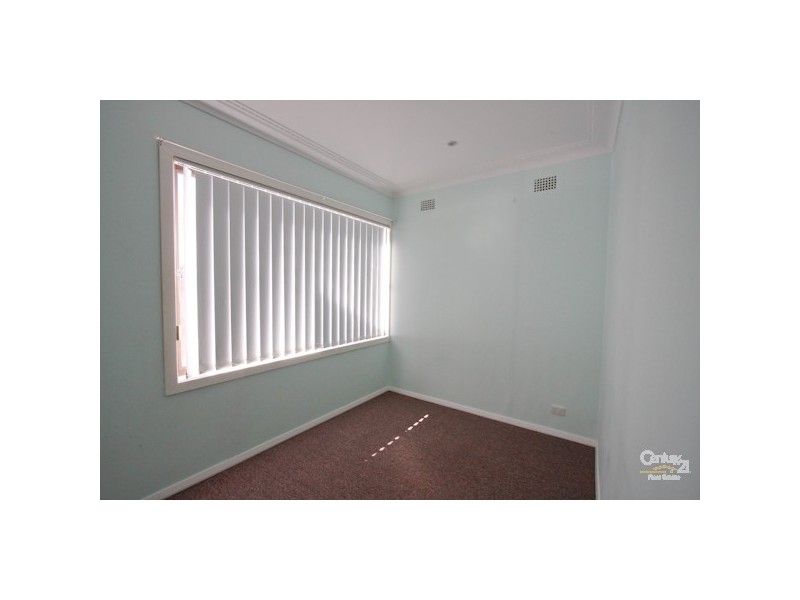 1/17 Kanundra Street, Belmont North NSW 2280