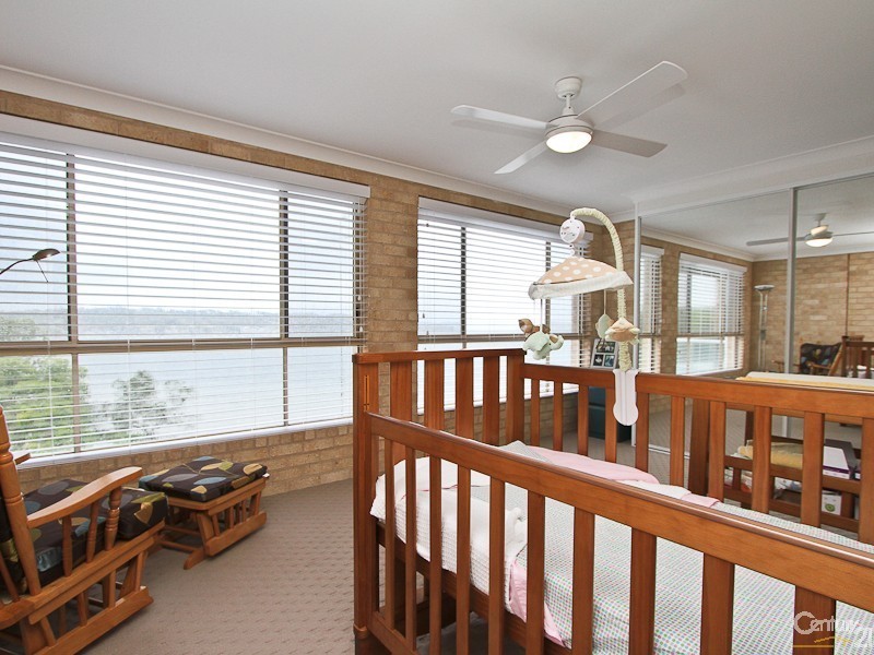 68 Bareki Road, Eleebana NSW 2282