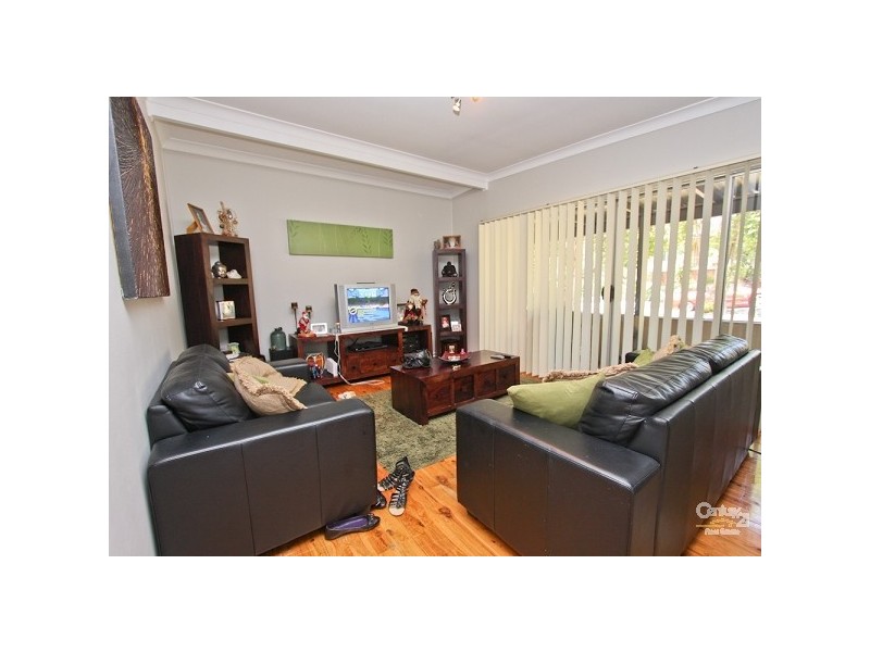 2 Valiant Avenue, Valentine NSW 2280