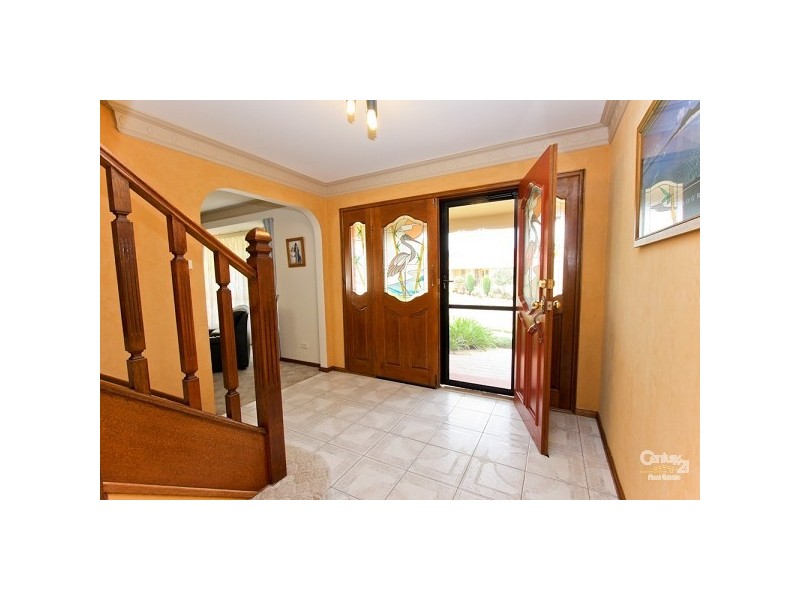 107 Myles Avenue, Warners Bay NSW 2282