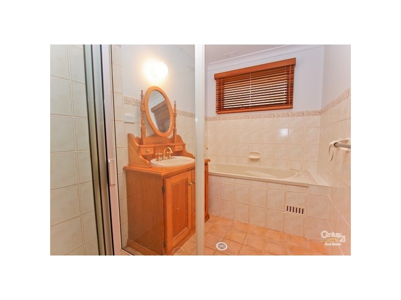 13 Christopher Avenue, Valentine NSW 2280