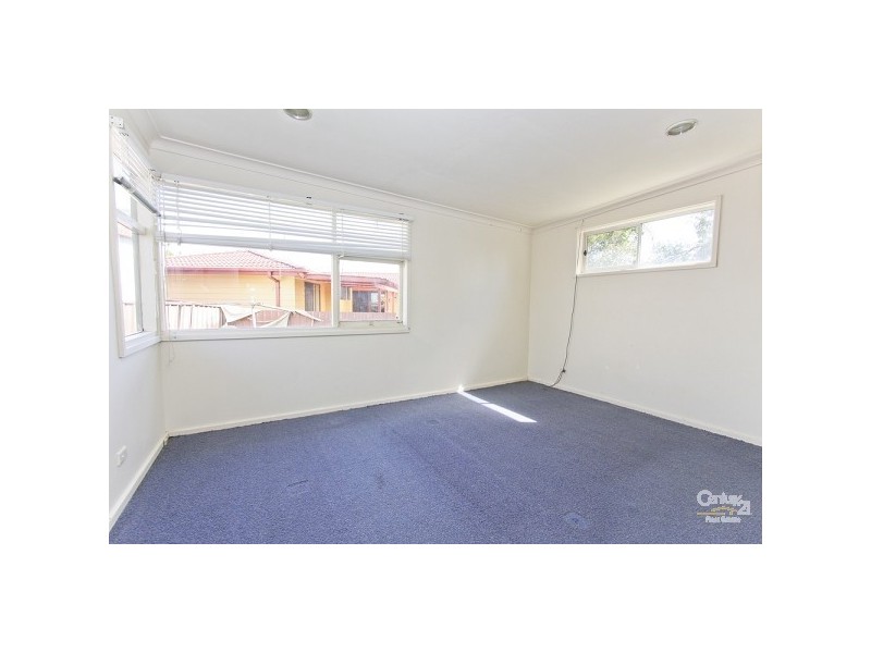 3 Mallard Close, Mount Hutton NSW 2290
