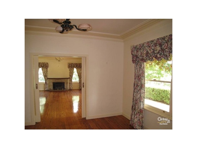 37 Croft Road, Eleebana NSW 2282