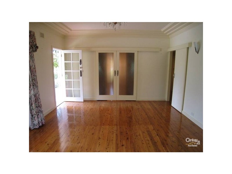37 Croft Road, Eleebana NSW 2282