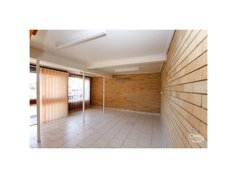 6 Butler Crescent, Warners Bay NSW 2282