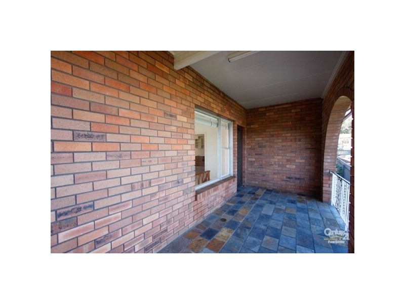 6 Butler Crescent, Warners Bay NSW 2282