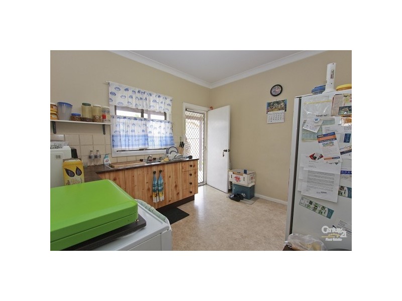 24 Charles Street, Warners Bay NSW 2282