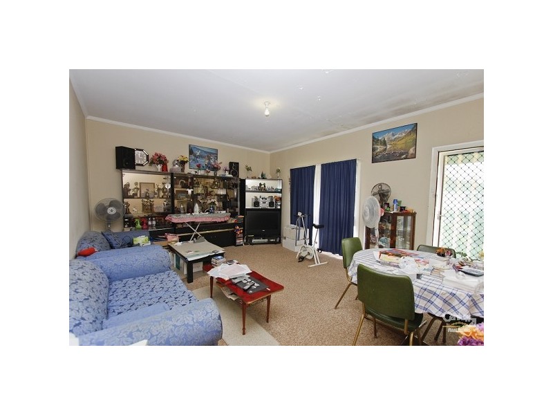 24 Charles Street, Warners Bay NSW 2282