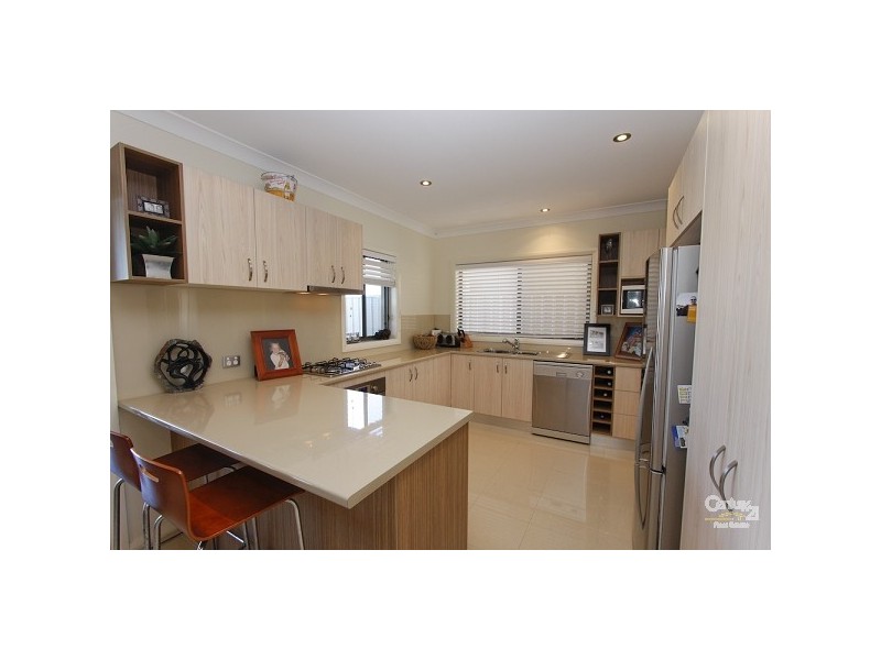 21 Siloam Drive, Belmont North NSW 2280